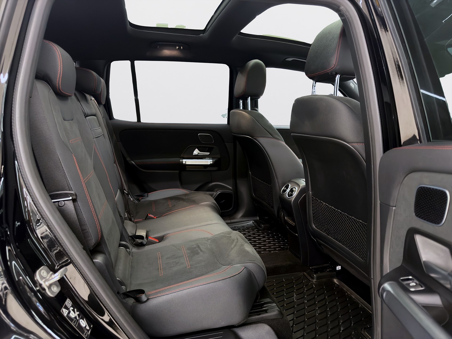 Mercedes-Benz EQB 300 4M 228hk AMG Premium 360 Bur Pano