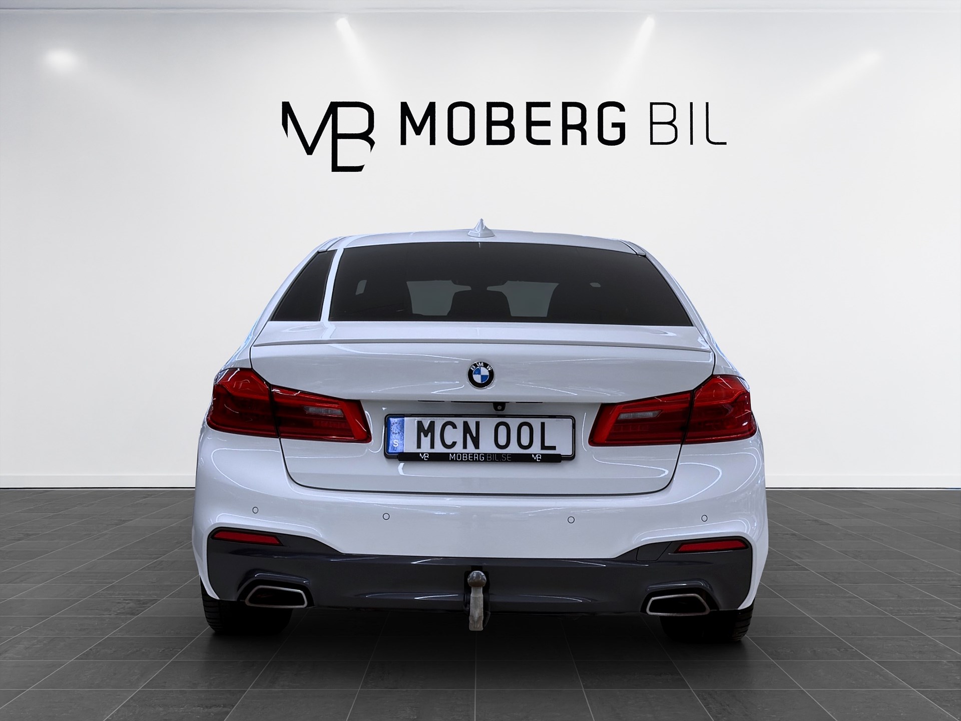 BMW 520d xDrive Sedan 190hk M Sport H/K Drag B-Kamera