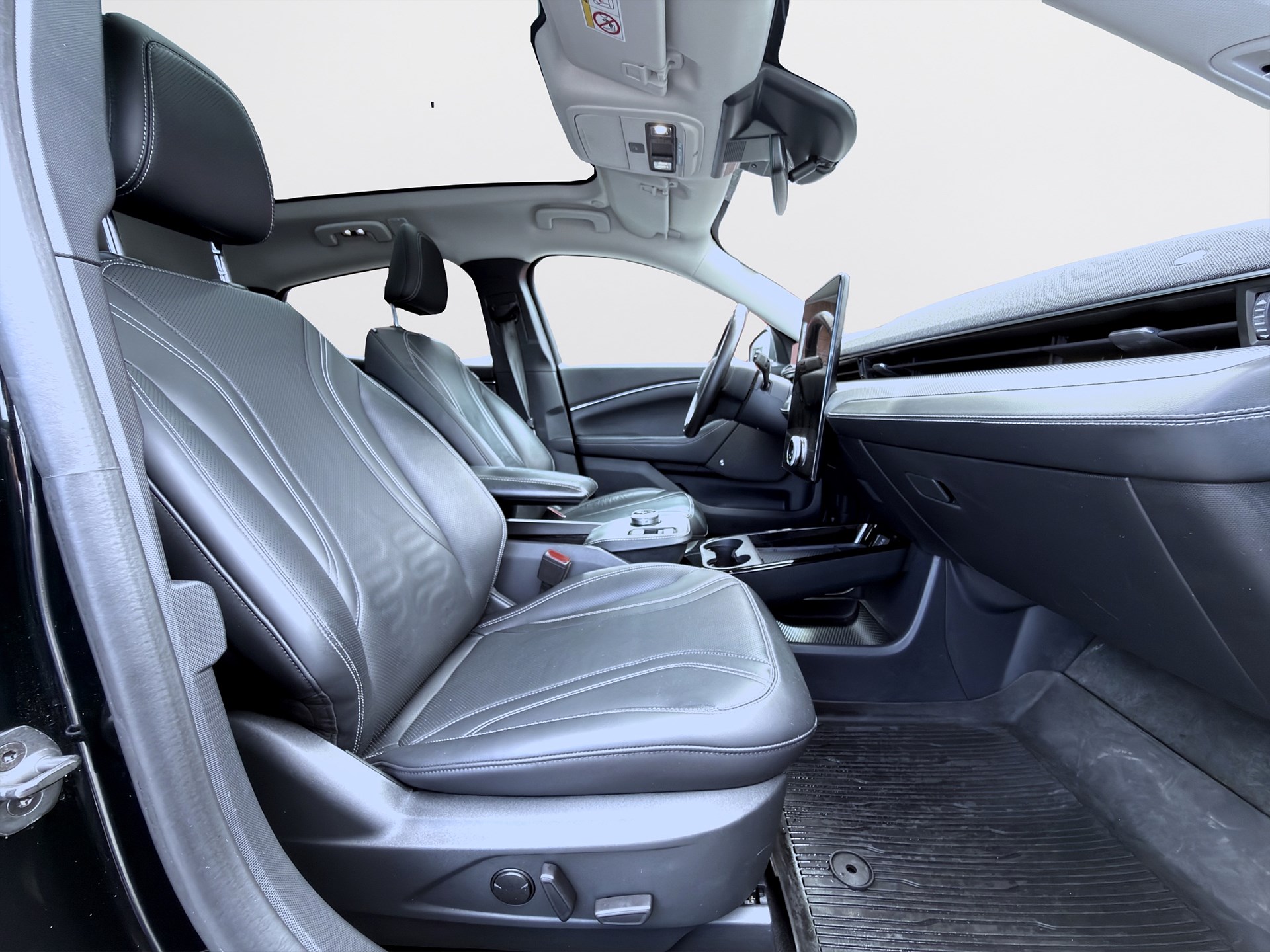 Ford Mustang Mach-E Long Range 294hk B&O 360 Pano Läder Navi