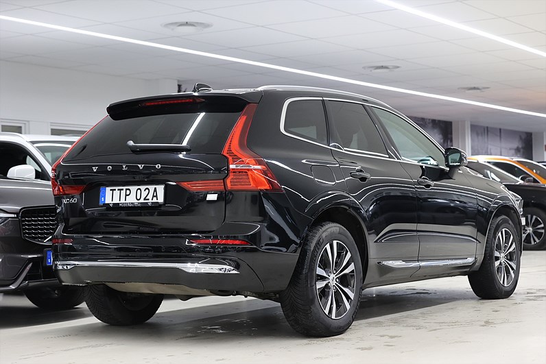 Volvo XC60 Recharge T6 AWD 350hk *Hjulkampanj!* Core Läder