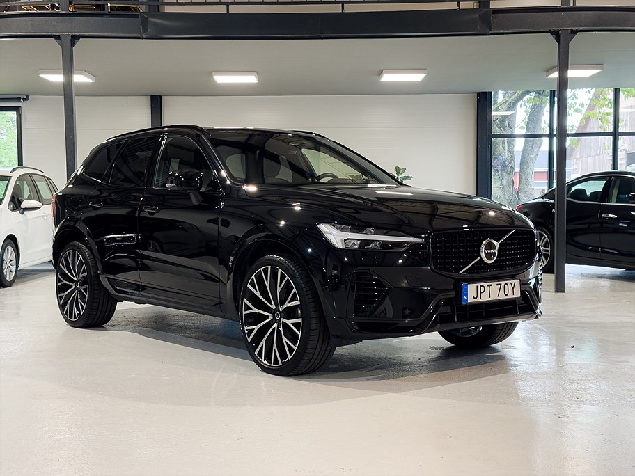 Recharge T8 AWD Geartronic R-Design Pro Pano HUB B&W