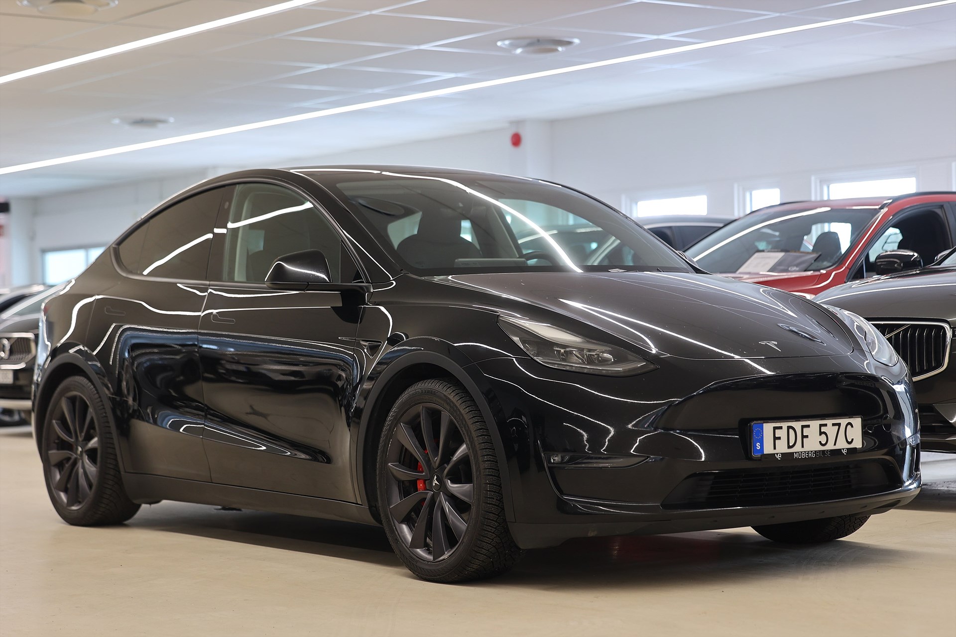 Tesla Model Y Performance 534hk Pano Navi Läder