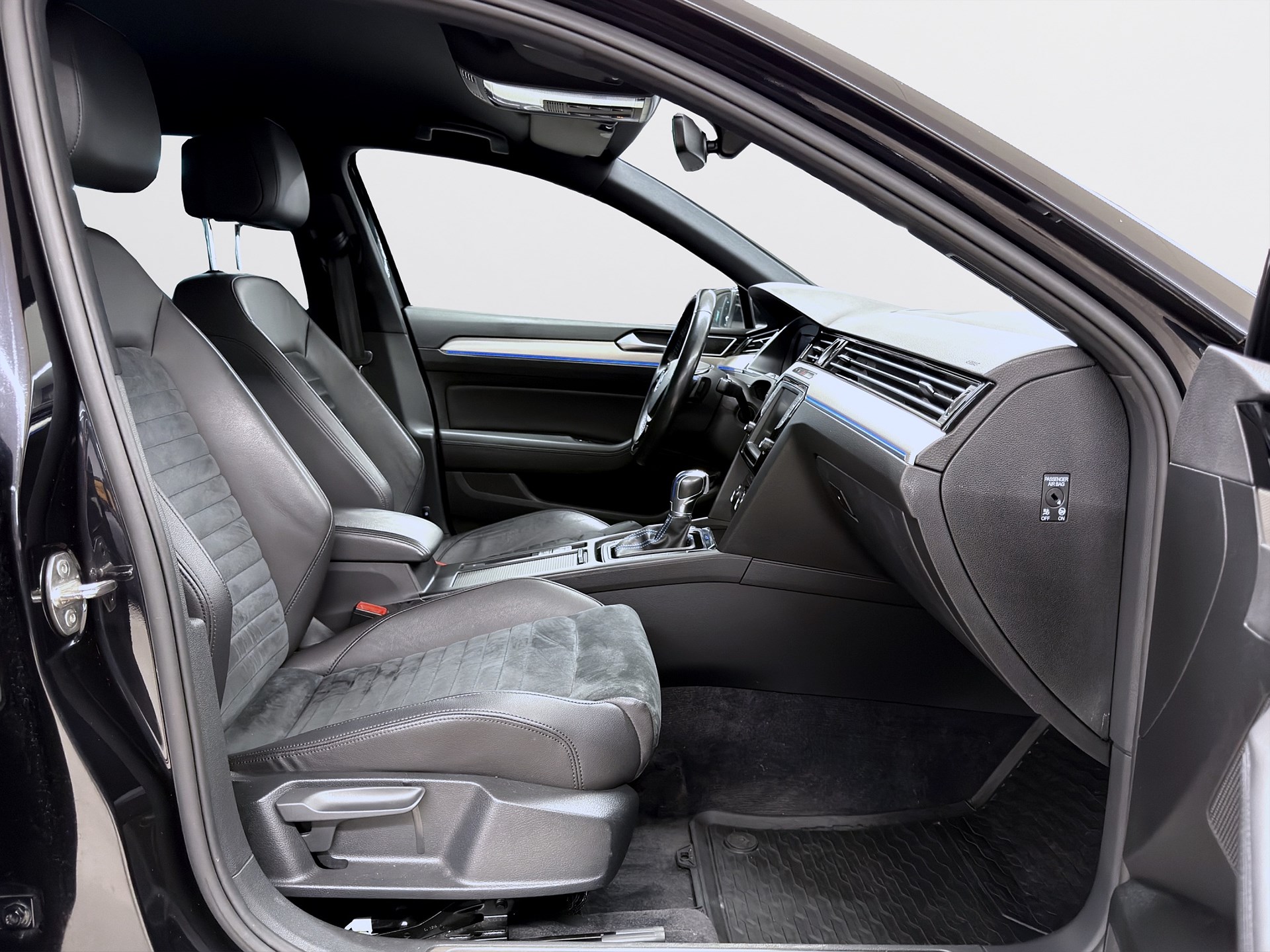 Volkswagen Passat SC GTE 218hk Cockpit IQ Drag B-Kamera
