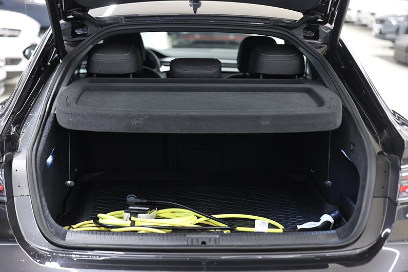 Volkswagen Arteon eHybrid 218hk R-Line Drag