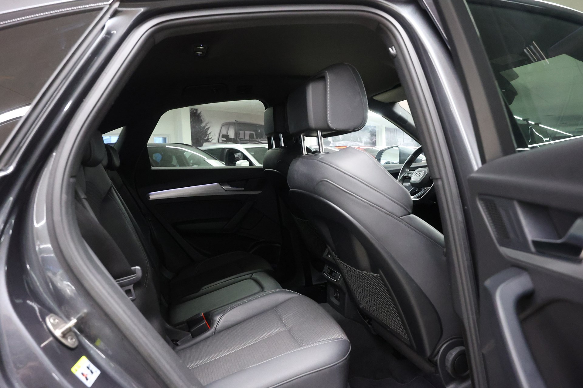 Audi Q5 Sportback 55 TFSI E 367hk S Line B&O B-Kamera Drag