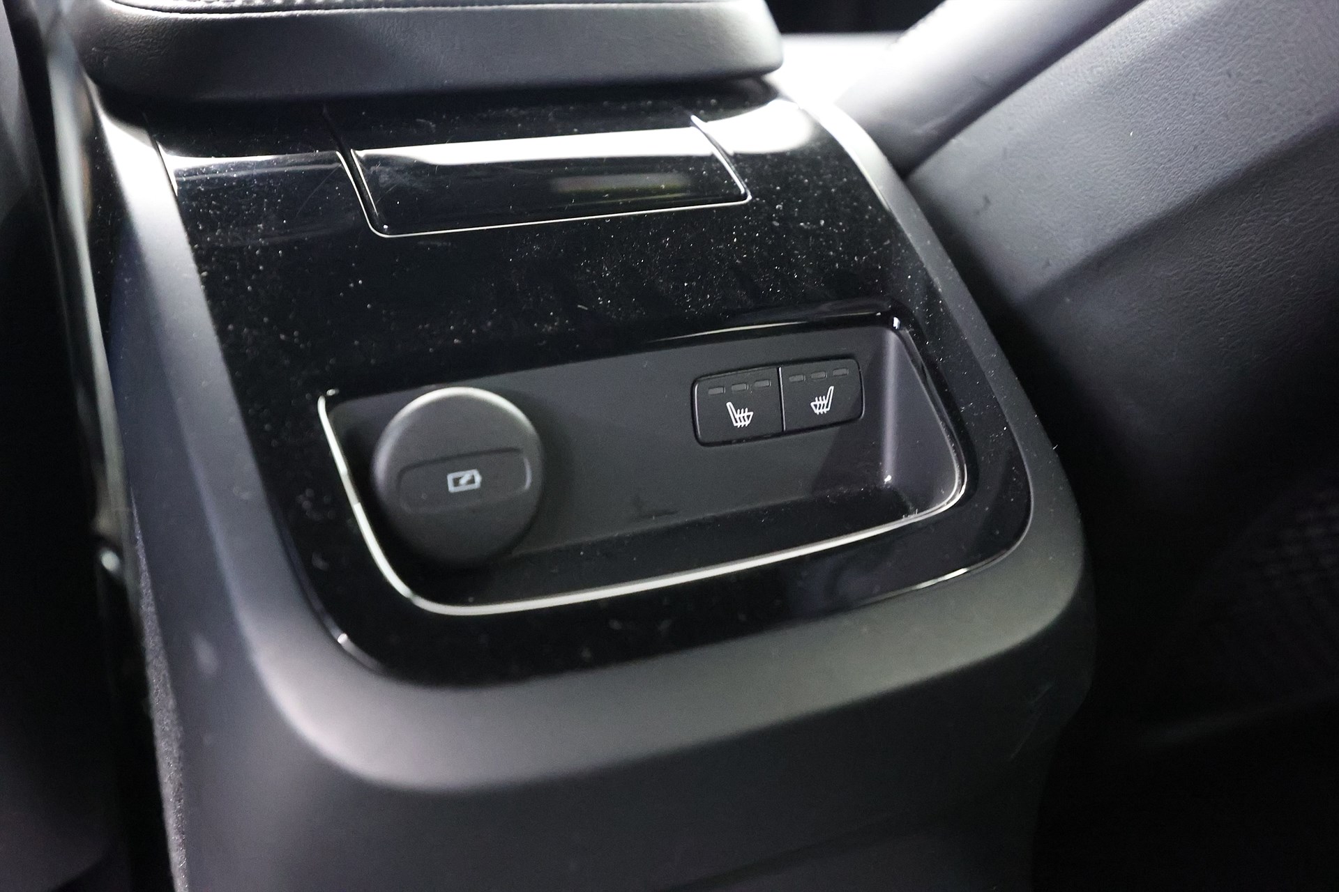 Volvo V60 T6 AWD TwEn 340hk R Design B-Kamera VOC Keyless