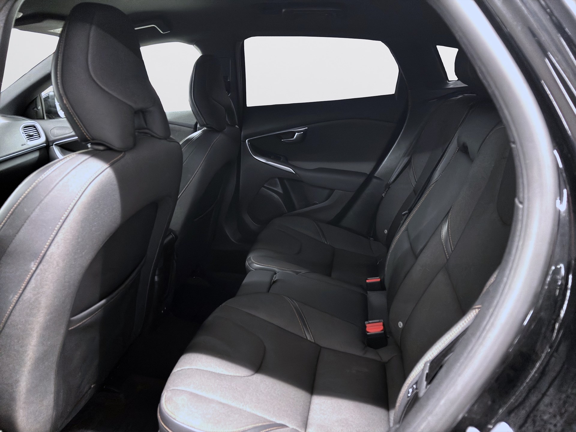 Volvo V40 Cross Country D4 190hk Business Adv Värmare PDC