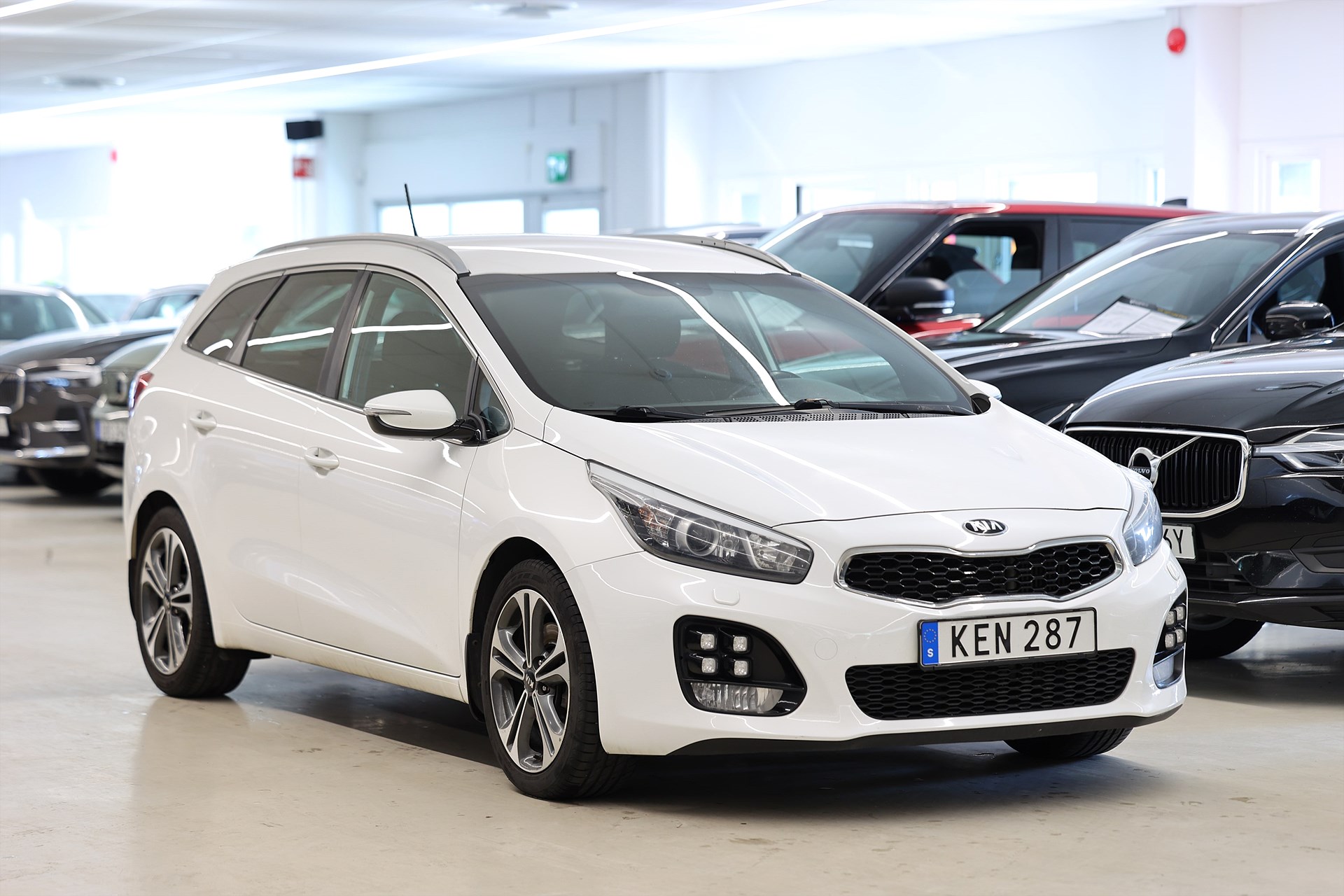 Kia Ceed 1.6 CRDI 136hk GT Line B-Kamera Drag Navi PDC