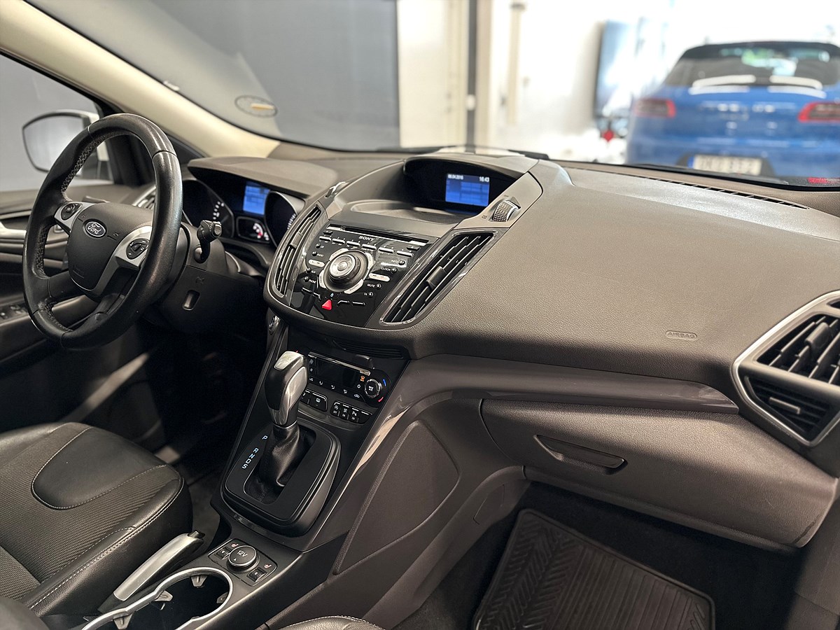 Ford Kuga – bild 11