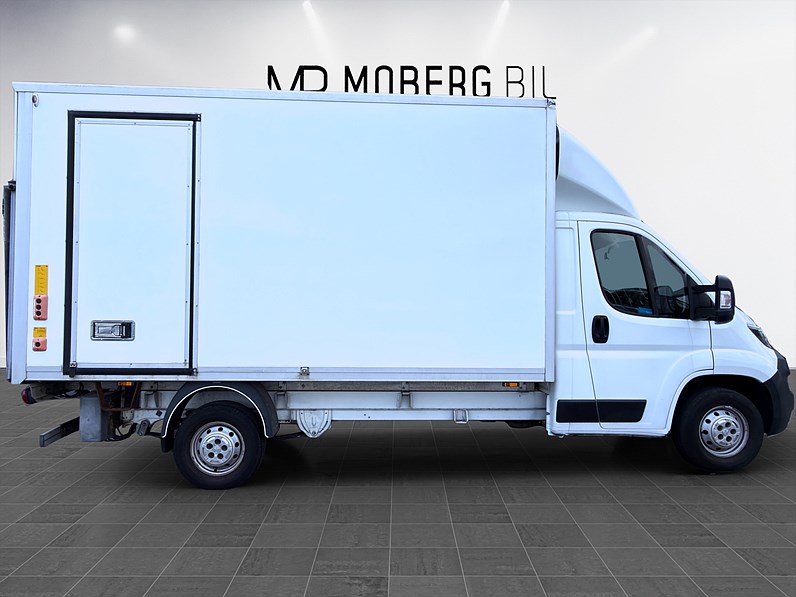 Peugeot Boxer 2.0 BlueHDi 130hk Volymskåp BG-Lyft MOMS