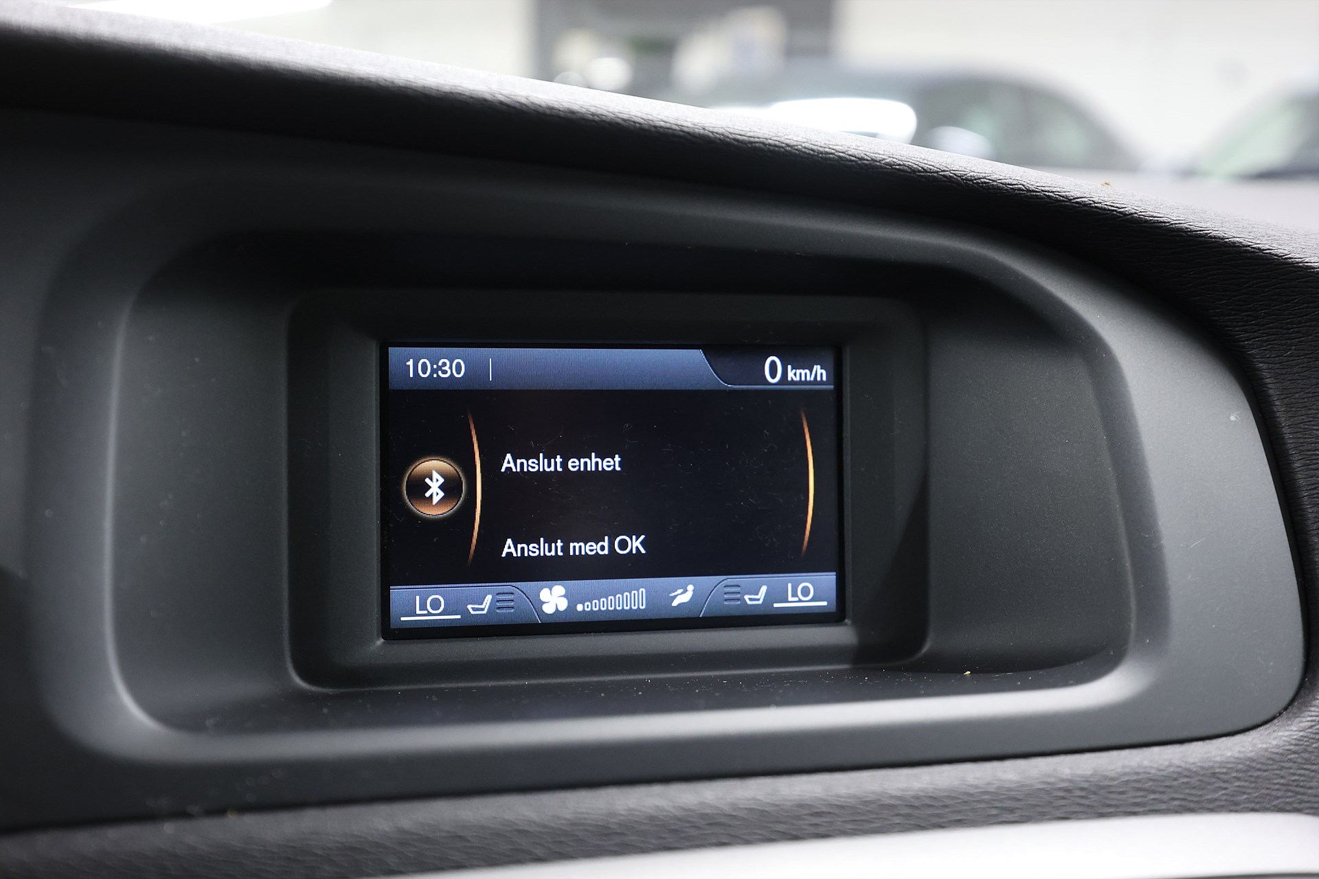 Volvo V40 D2 120hk *Hjulkampanj!* Kinetic Värmare PDC Farth