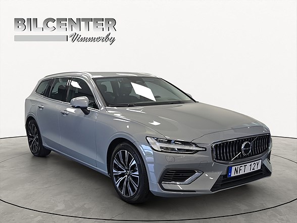 Volvo V60 Recharge T6 AWD 399hk Drag B-kamera