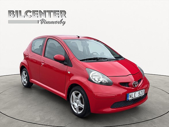 Toyota Aygo 5-dörrar 1.0 VVT-i Automat Fräsch 