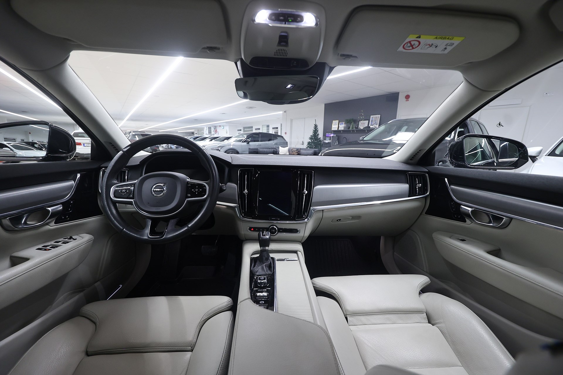 Volvo V90 D4 AWD 200hk Polestar Momentum HUD H/K