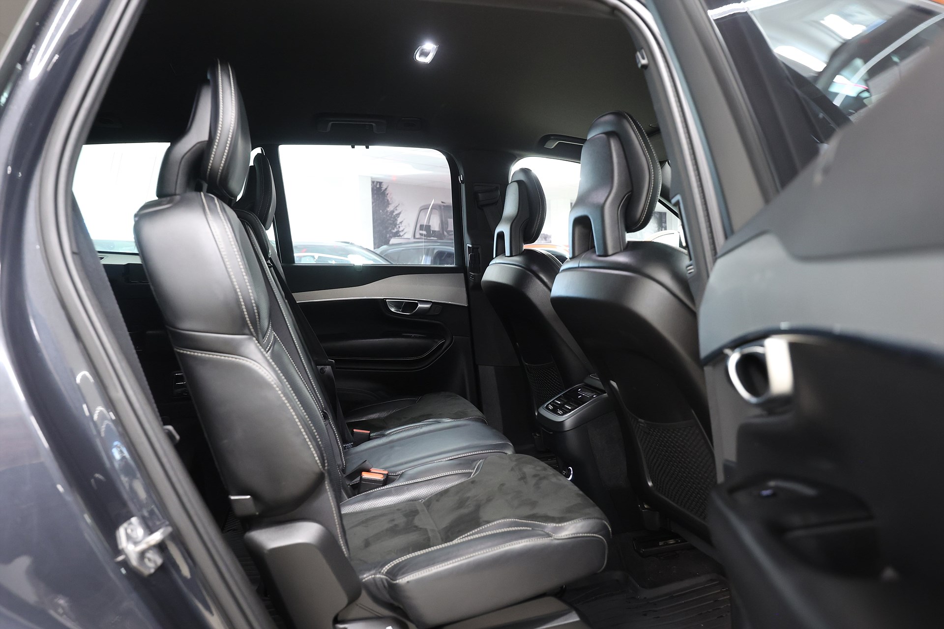 Volvo XC90 D5 AWD 235hk *Hjulkampanj!* R-Design Luft 7-Sits Drag