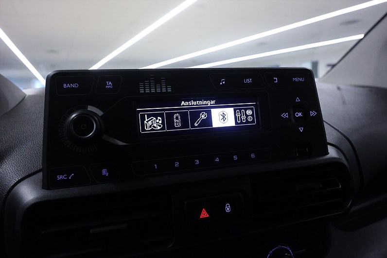 Peugeot Partner 1.5 BlueHDi 76hk V-inrett Drag PDC MOMS