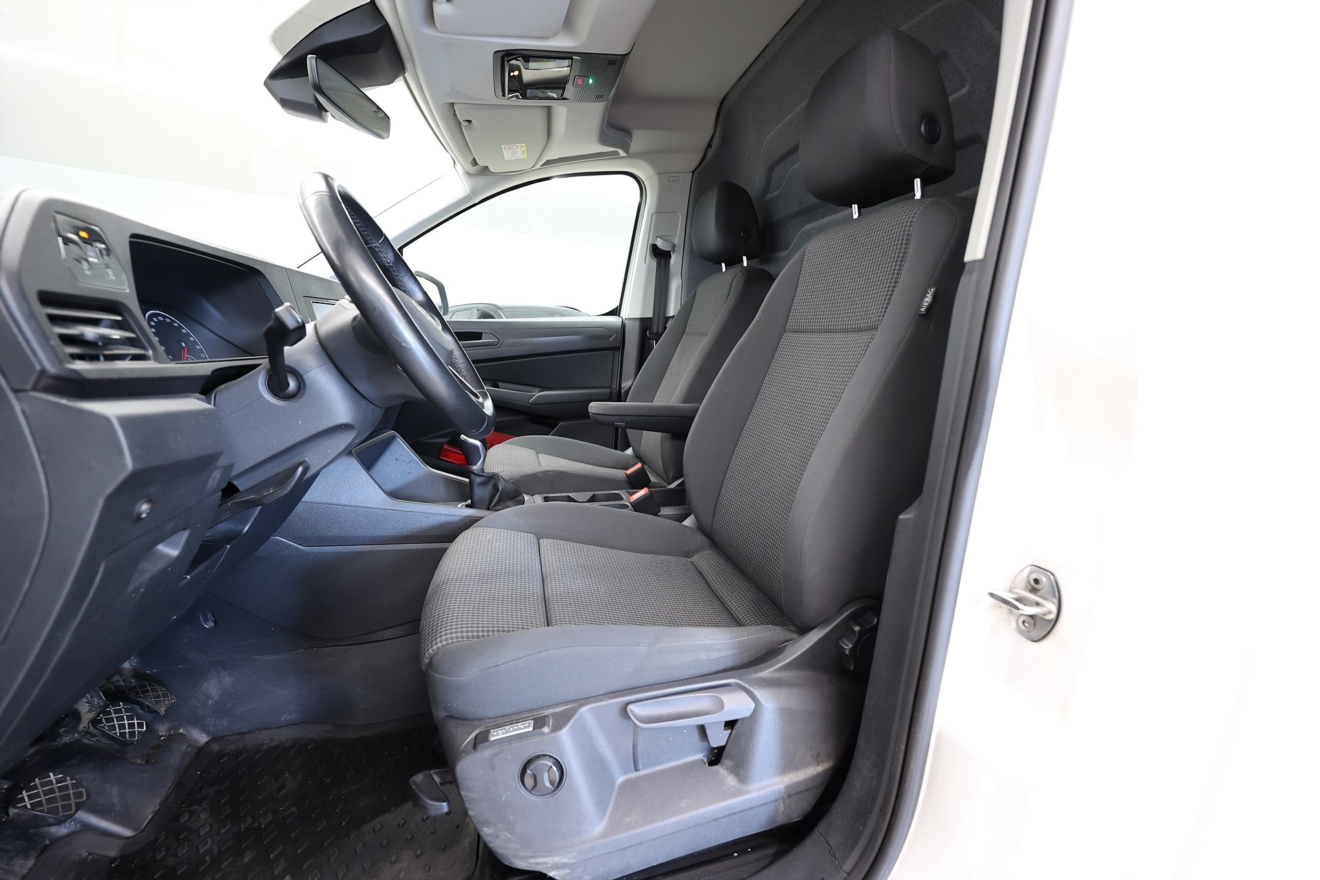 Volkswagen Caddy Cargo 2.0 TDI 4M B-kamera Carplay MOMS