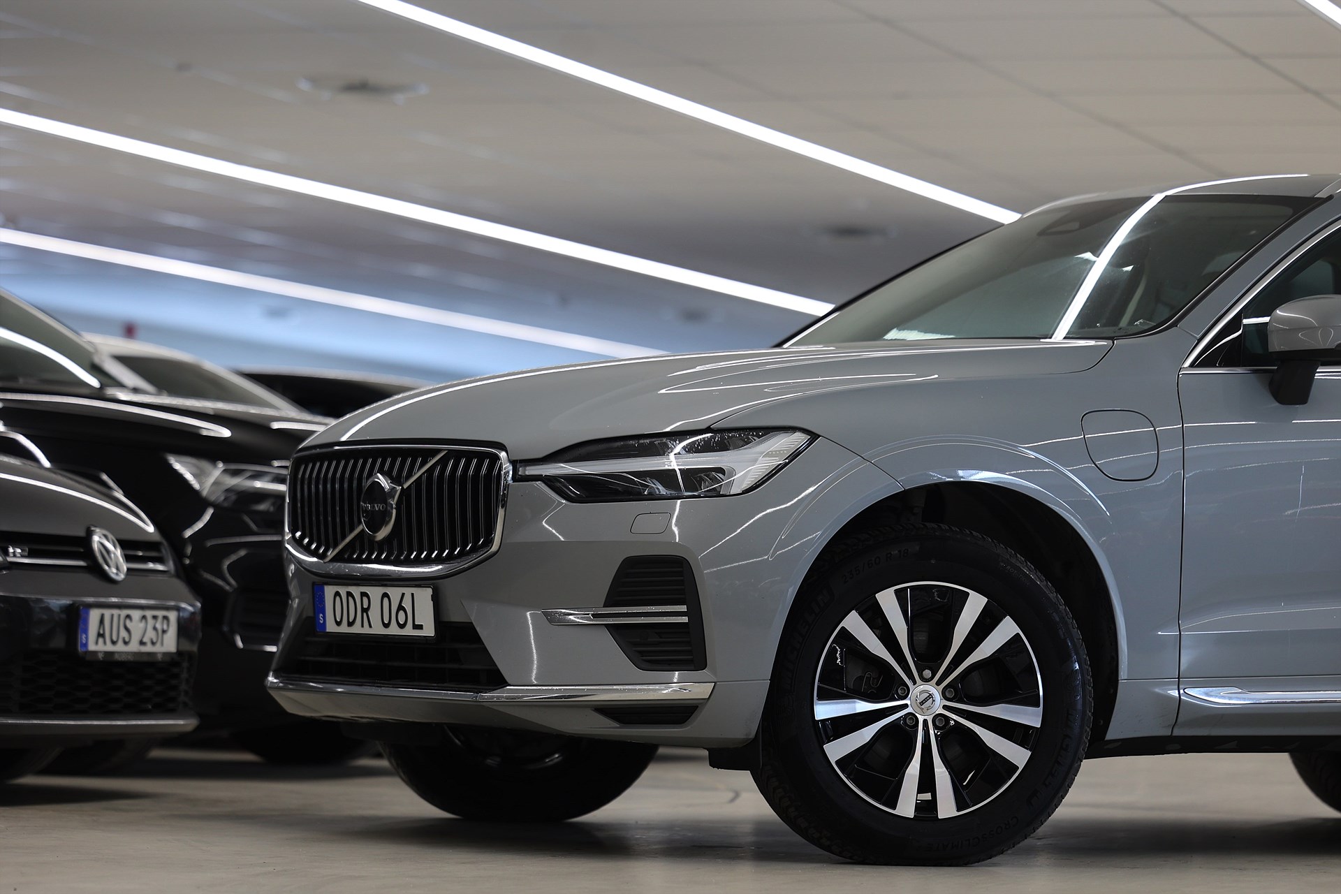 Volvo XC60 Recharge T6 AWD 350hk Core Pano Läder Värmare