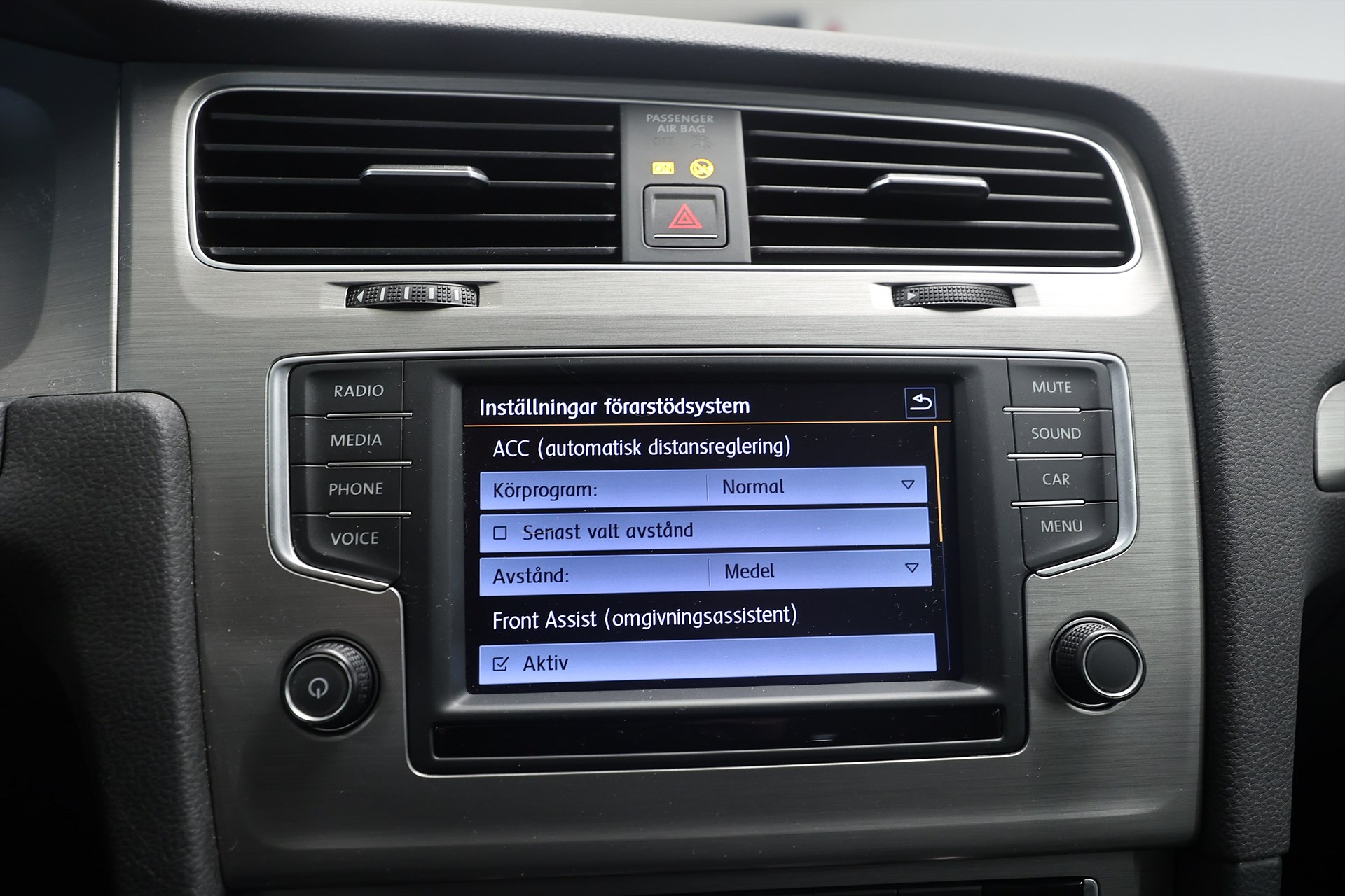 Volkswagen Golf 1.6 TDI 4Motion 110hk Base PDC CarPlay