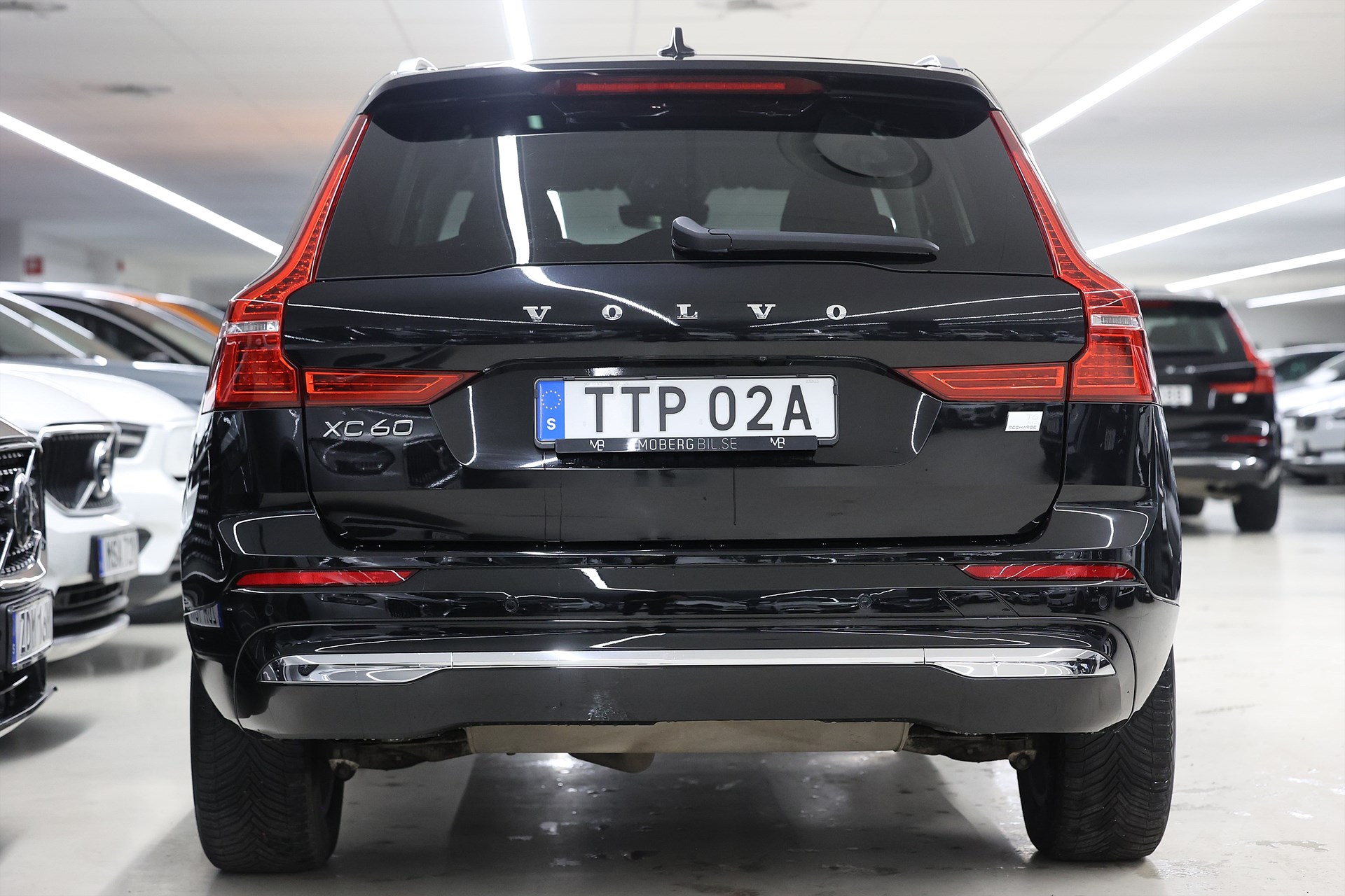 Volvo XC60 Recharge T6 AWD 350hk *Hjulkampanj!* Core Läder
