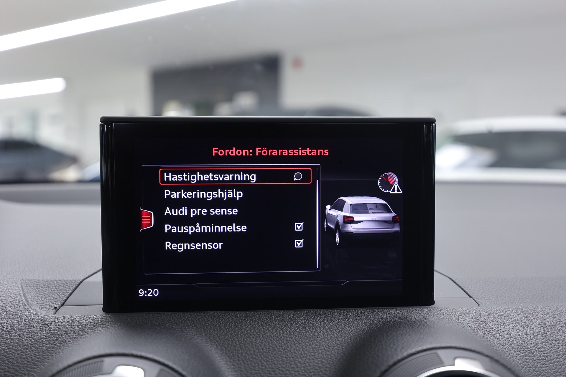 Audi Q2 1.4 TFSI 150hk Proline PDC LED Farth