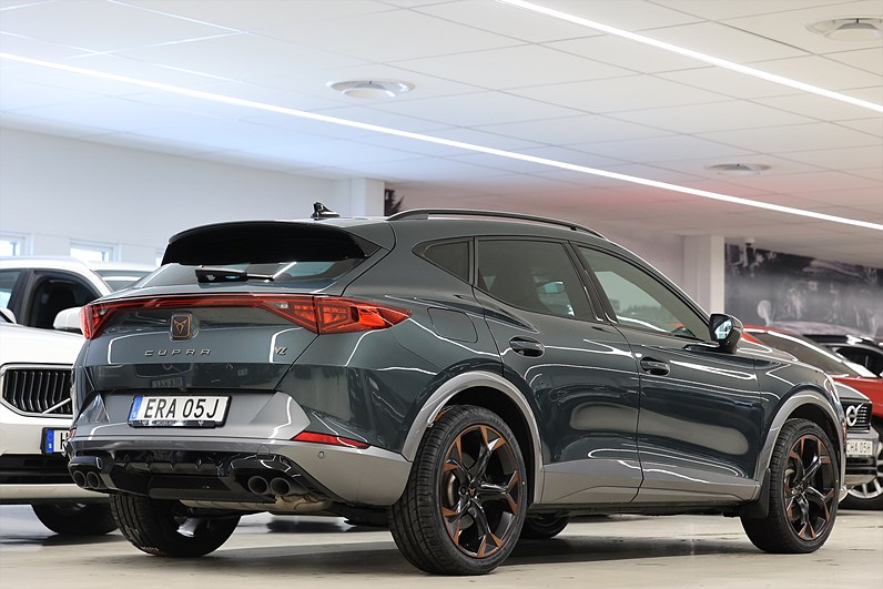 Cupra Formentor VZ 2.0 TSI 4Drive 310hk *Hjulkampanj!* Navi 360