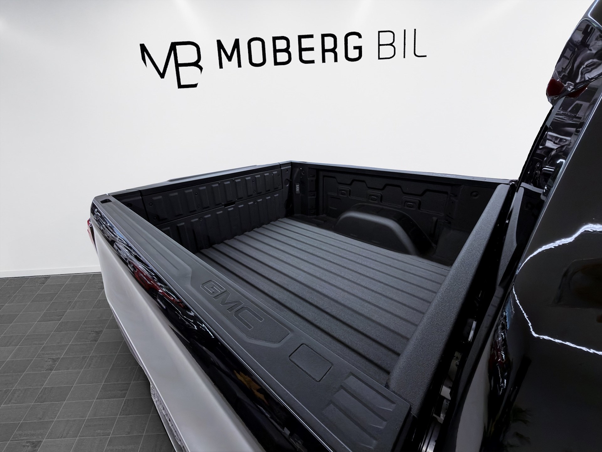 GMC Sierra 1500 AT4 6.2L V8 Tech. Pack CNG Årsskatt 2010kr