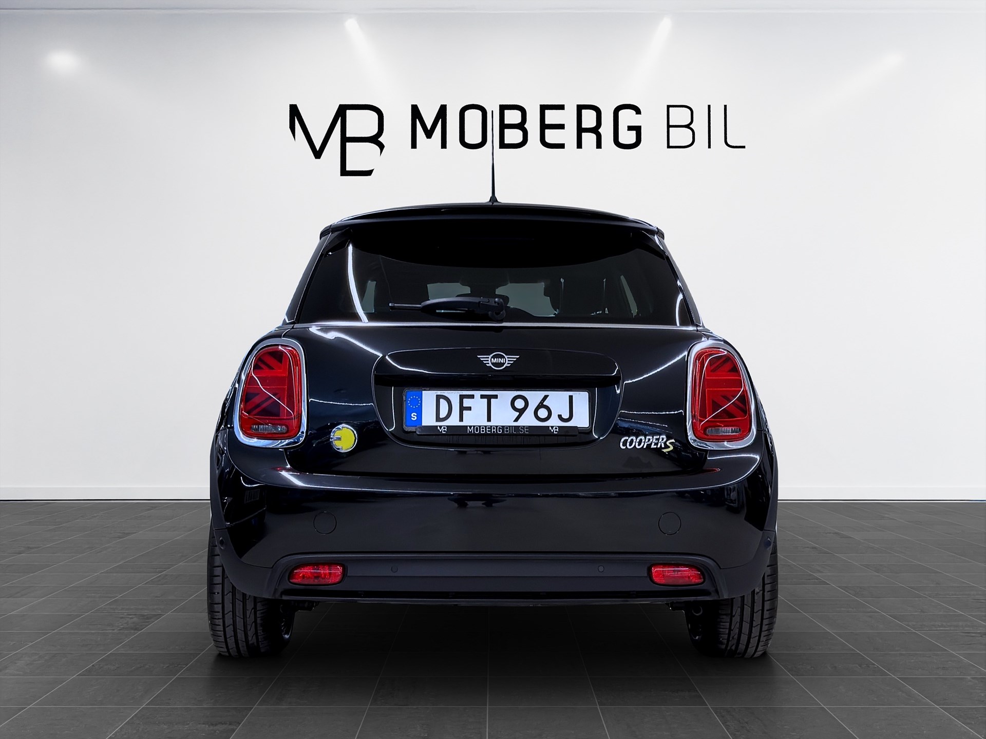 MINI Cooper SE 184hk Navi PDC Årsskatt 360kr