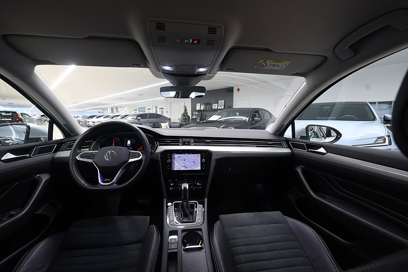 Volkswagen Passat Sportscombi GTE 1.4 TSI 218hk *Hjulkampanj!*