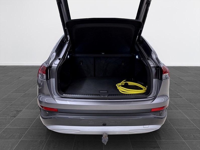 Audi Q4 45 Sportback e-tron 286hk Comfort Proline Drag B-Kamera