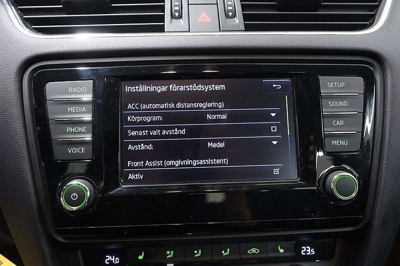 Skoda Octavia 1.4 TSI 150hk *Hjulkampanj!* Style Farth Carplay PDC