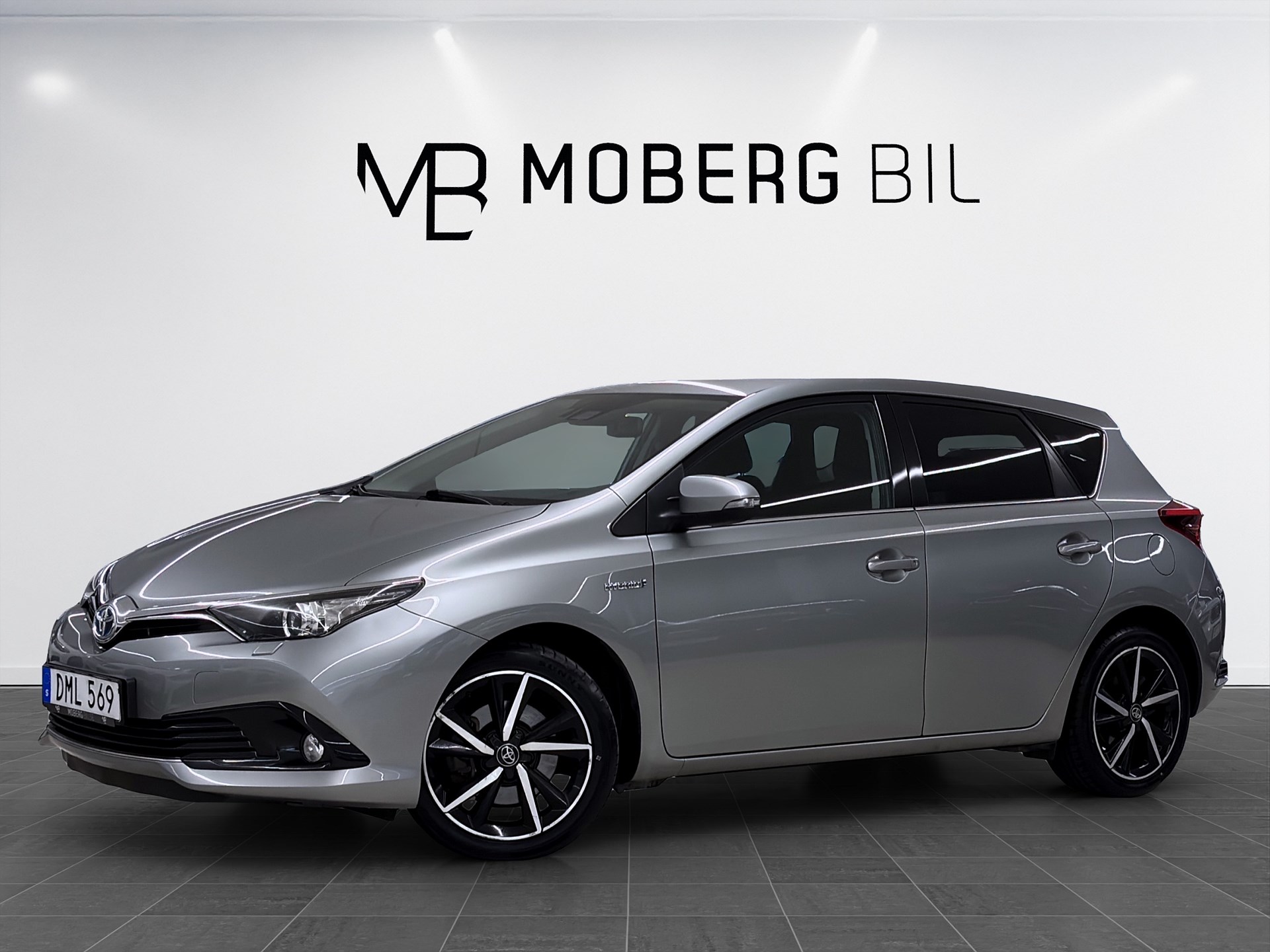 Toyota Auris Hybrid 136hk Intense Edition B-kamera
