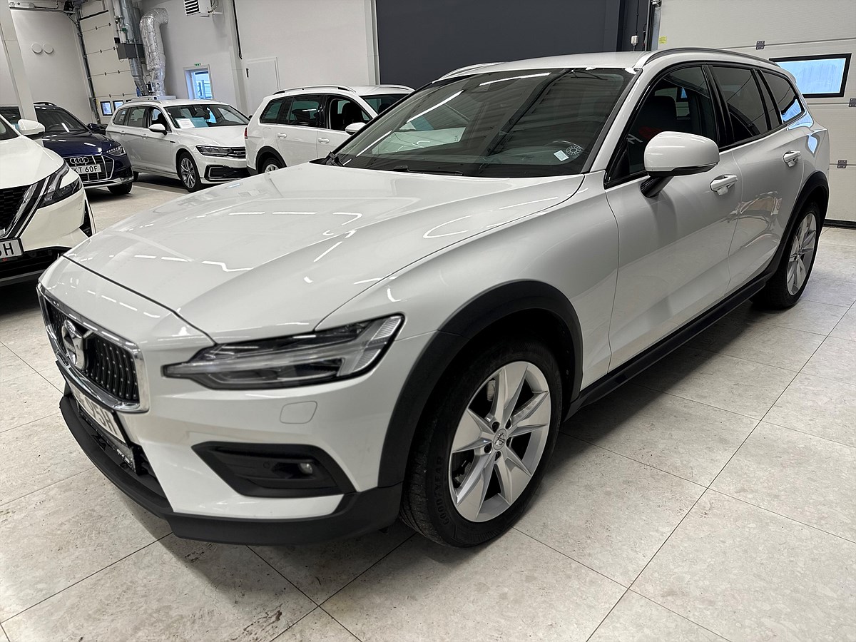 Volvo V60 Cross Country – bild 4