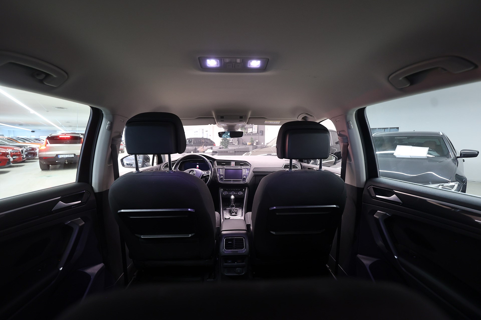 Volkswagen Tiguan 2.0 TDI 190hk GT B-kamera Drag Värmare