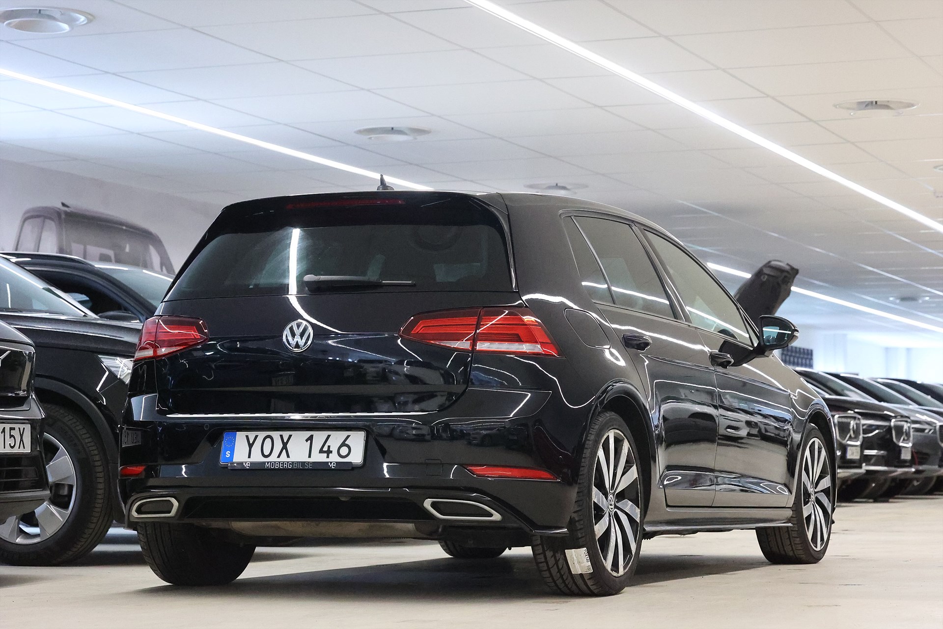 Volkswagen Golf 1.4 TSI 150hk R-Line Dynaudio Pano Värmare