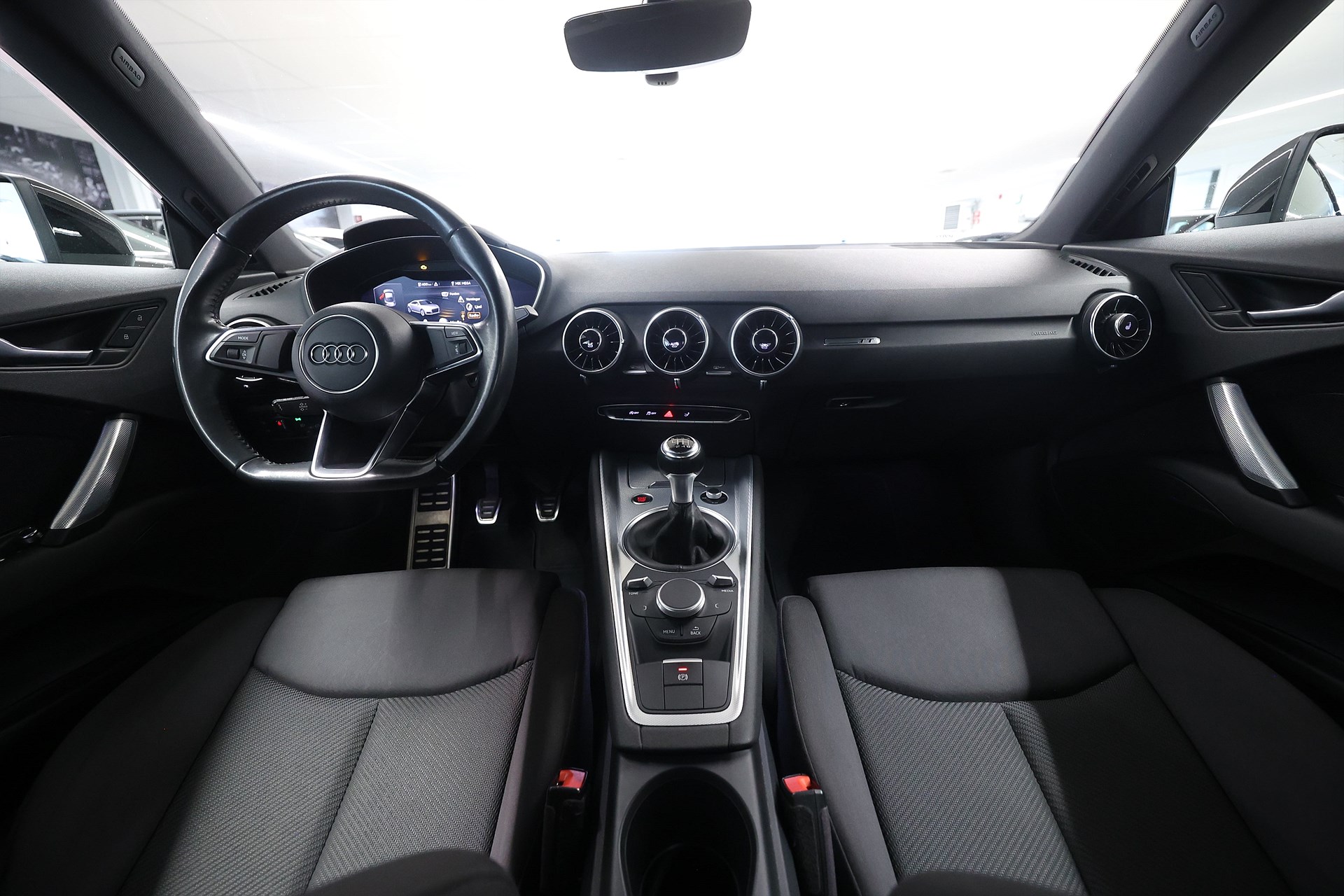 Audi TT Coupé 1.8 TFSI 180hk Keyless Start Cockpit PDC