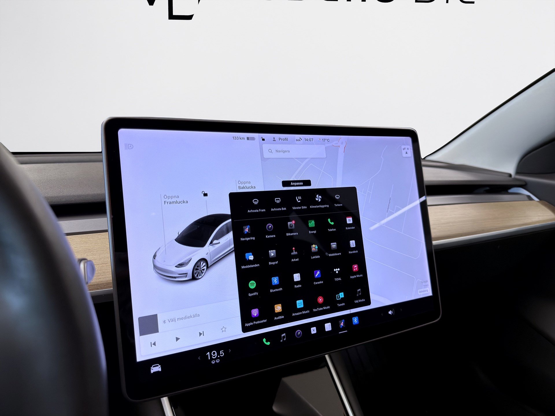 Tesla Model 3 Long Range 440hk Helg på Moberg! Pano B-Kamera