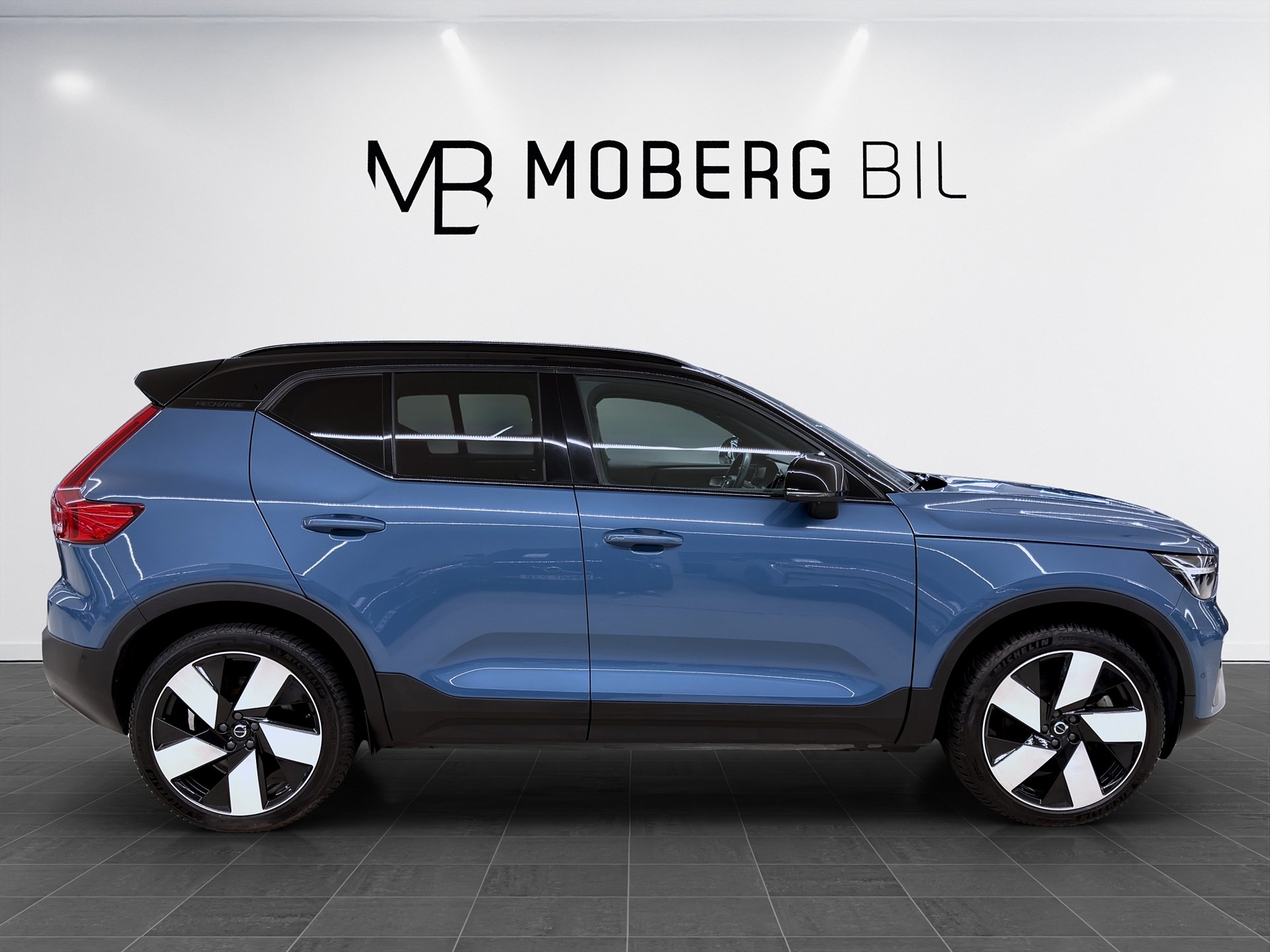 Volvo XC40 Recharge Twin 408hk Ultimate H/K 360 Navi Läder