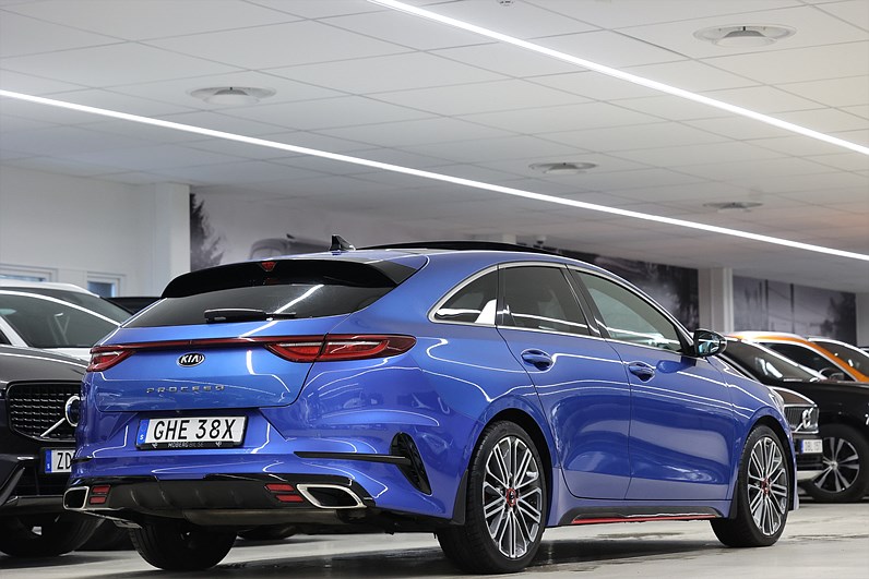 Kia ProCeed 1.6 T-GDI 204hk *Hjulkampanj!* GT Line Pano JBL