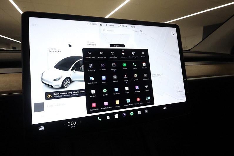 Tesla Model Y Long Range AWD 514hk Pano Drag Navi Läder