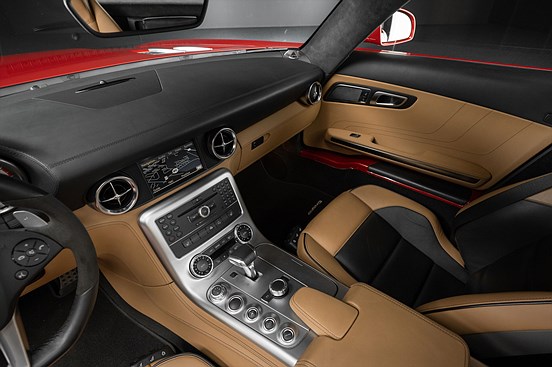 Mercedes-Benz SLS AMG - S.Jönsson Bil - 18