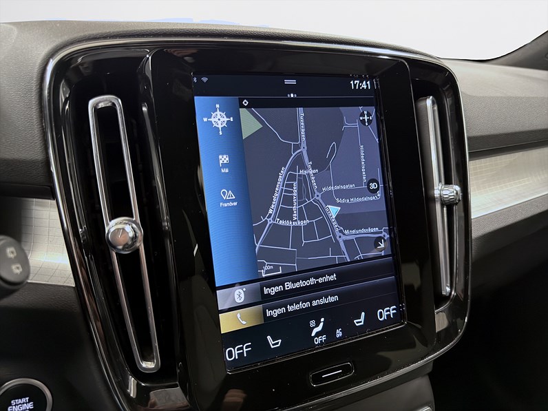Volvo XC40 B4 AWD 197hk Momentum Navi CarPlay Drag B-Kamera