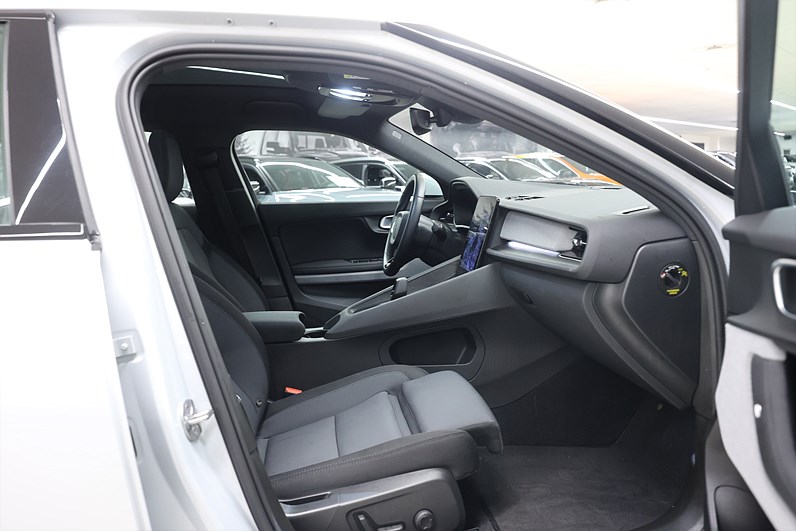 Polestar 2 Long Range Single Motor *Hjulkampanj!* Pilot Plus