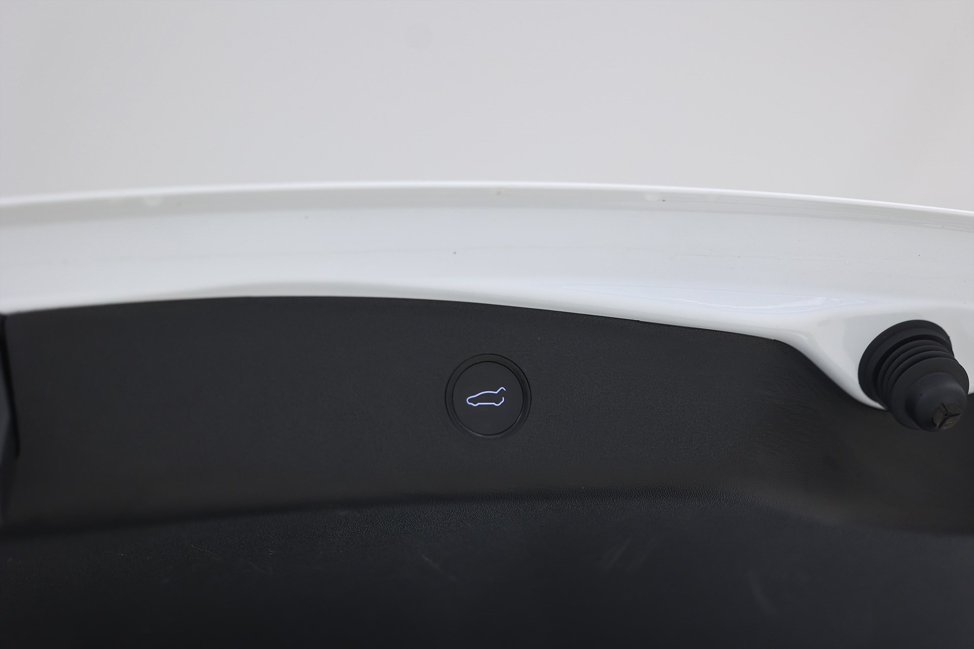 Tesla Model 3 Standard Range 283hk Pano Läder Navi B-Kamera Keyless