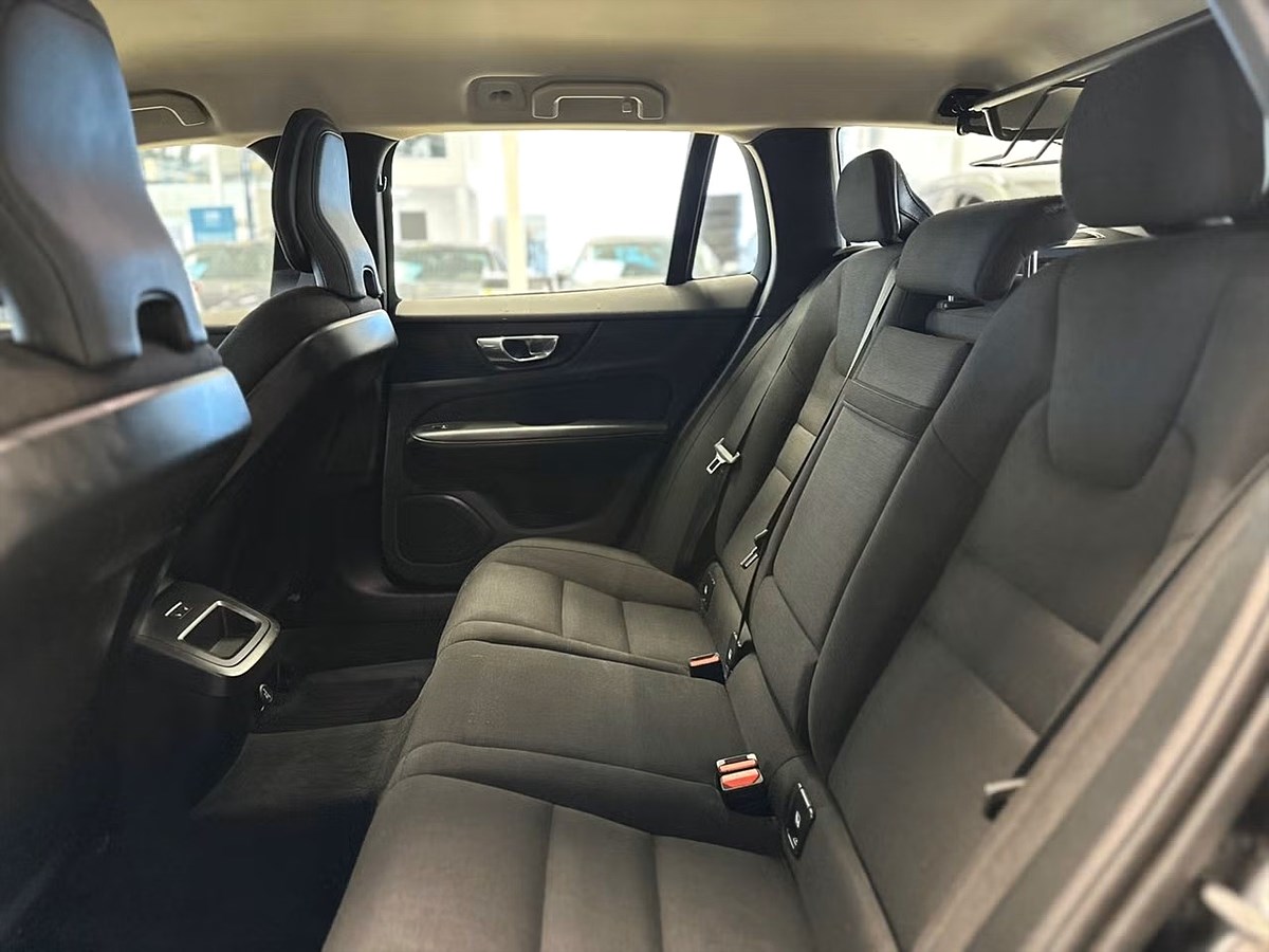 Volvo V60 Cross Country – bild 11