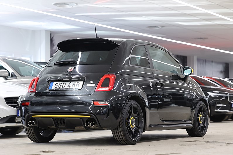 Abarth 595 1.4 T-JET 16V 160hk Pista Kit Yellow Sportavgas