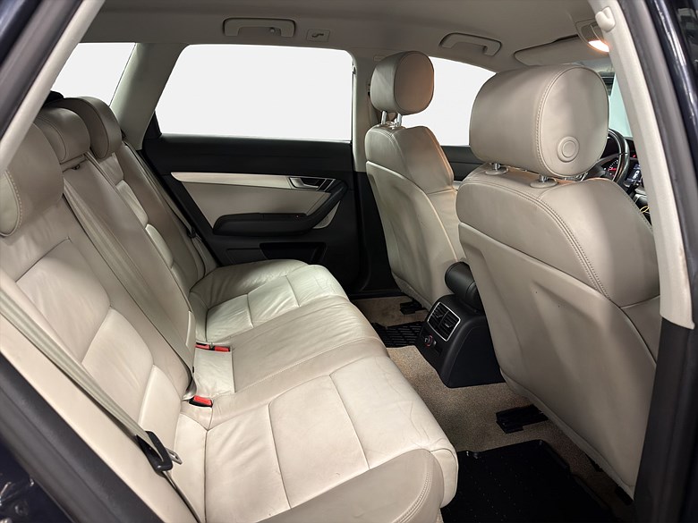 Audi A6 Allroad 3.0 TDI quattro Drag Skinn Xenon 2011, grå – bild 16 av 21, begagnad hos Niber i Järfälla