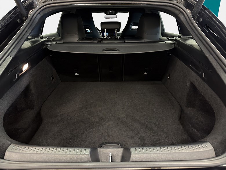 Mercedes-Benz CLA 250 e Shooting Brake, Läder, Drag, Navi, Kamera 2022, svart – bild 21 av 26, begagnad hos Niber i Järfälla