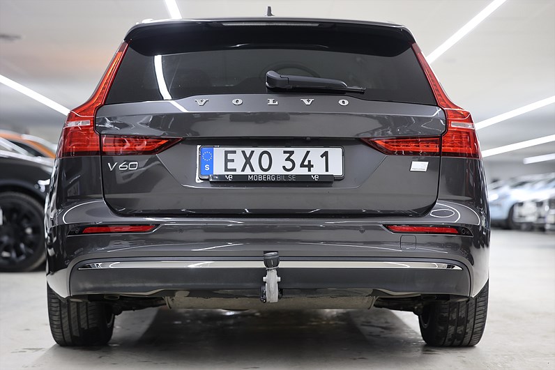 Volvo V60 Recharge T6 AWD 350hk Core Bright Skinn Drag