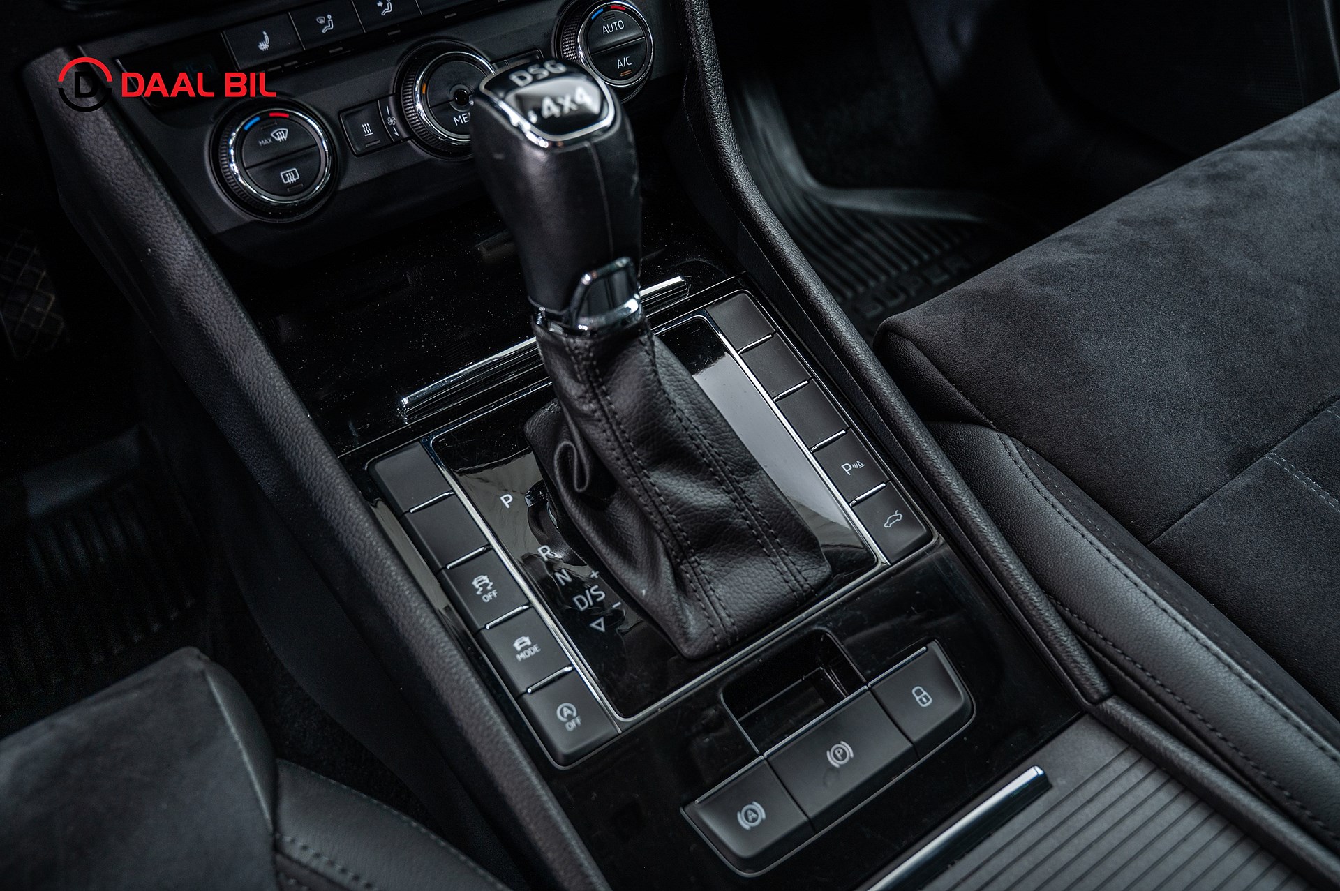 Škoda Superb Stasjonsvogn 2.0 TDI 4x4 SCR DSG sekvensiell, 6-trinn, 190hk, 2017